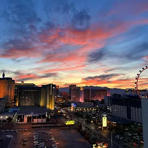 At Platinum Strip View 4*, Las Vegas United States