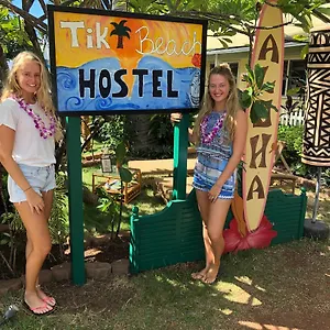 Tiki Hostel-at The In , Lahaina United States